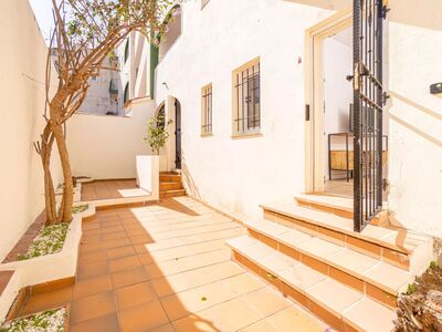 Gerenoveerd appartement, slechts 500 meter van strand