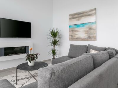 Ruime villa met 4 slaapkamers op een groot grondstuk