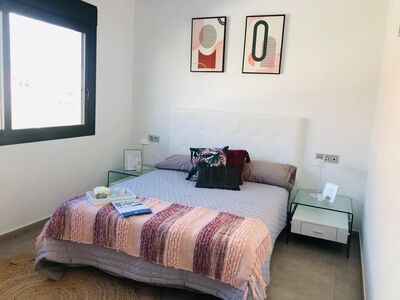 Drie slaapkamers en een groot dakterras op een fijne locatie