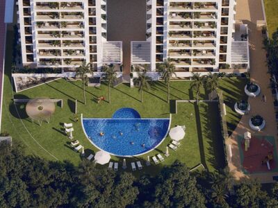 op een heerlijk locatie dichtbij strand en veel faciliteiten...