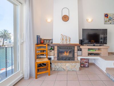 Woning met aanlegplaats en garage.. Ideaal gelegen