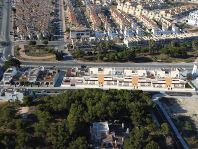 Ruime schakelwoningen met dakterras, zwembad optioneel