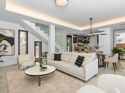 Stijlvolle villa, sfeervol door gebruik van natuurlijke materialen