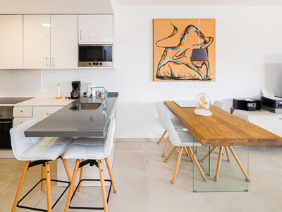 Hoek appartement, dichtbij zee, instapklaar