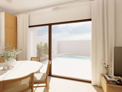 Ruime schakelwoning, bij centrum, vele extra's!