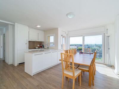 Appartement met 3 slaapkamers, vlakbij strand
