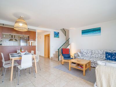 1014 Fraai penthouse met veel terras en uitzicht over de Empurdan