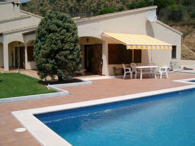 Grote villa in traditionele stijl, veel privacy