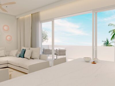 Penthouse met eigen zwembad op het dakterras