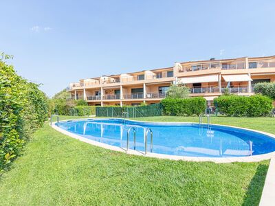 1014 Fraai penthouse met veel terras en uitzicht over de Empurdan