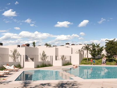 Vrijstaande villa's met gezamenlijk zwembad. Garage mogelijk