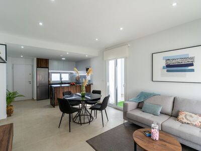 3275 Montse OrcheLeuk project, ruime appartementen