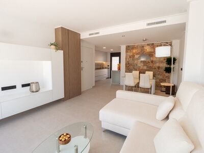 Gewild model villa, inclusief zwembad en dakterras