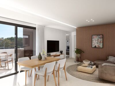 Begane grond met tuin en plonsbad, 700 m van zee