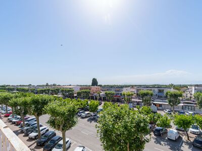 Appartement met 3 slaapkamers, vlakbij strand