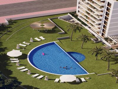 op een heerlijk locatie dichtbij strand en veel faciliteiten...