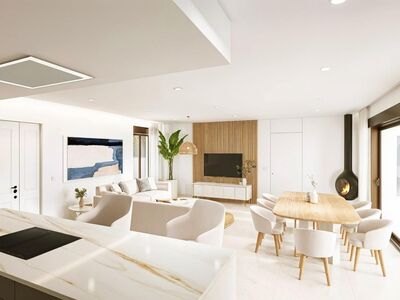 600 meter van zee! grote tuin, zwembad en garage