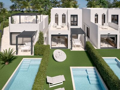 Riante villa met  zwembad en grote onderbouw met daglicht,