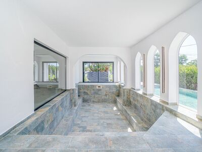 Investering: geschikt voor verhuur, 8 slaapkamers