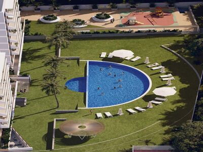 op een heerlijk locatie dichtbij strand en veel faciliteiten...