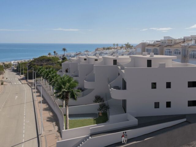 Zeer bijzondere ligging in la mata, dakterras en prachtig zeezicht