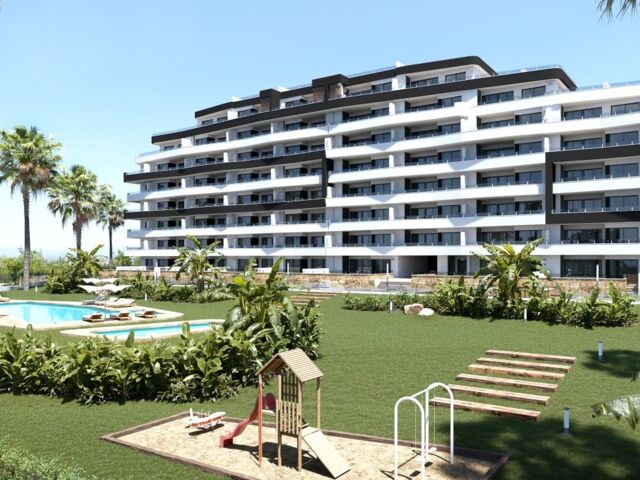 Hele grote tuin, leuke appartementen, scherpe prijzen