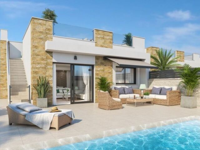 Gewild model villa, inclusief zwembad en dakterras
