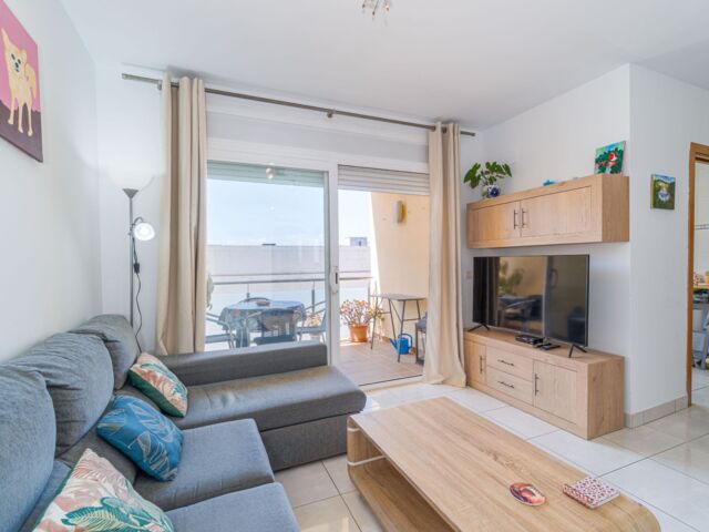 Fraai appartement in Roses, vlakbij strand